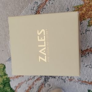 Vintage Zales box